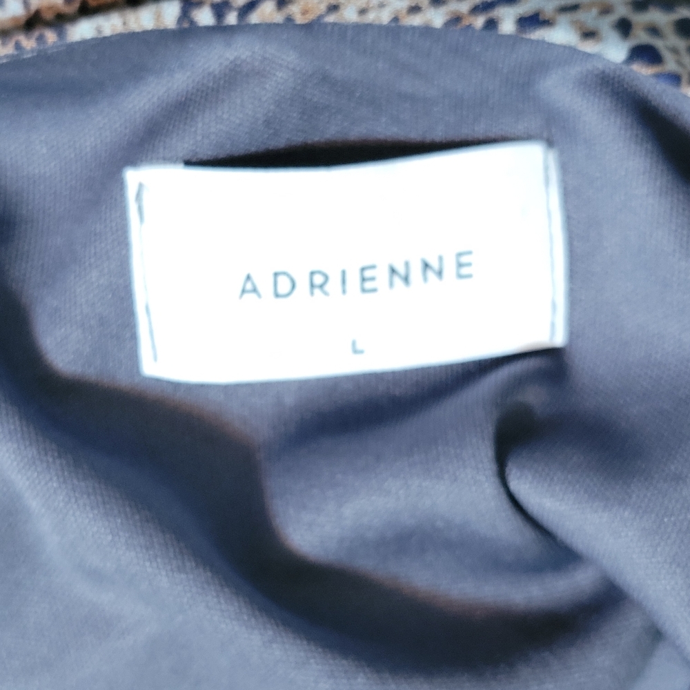 Dress - Picture 6 of 9
